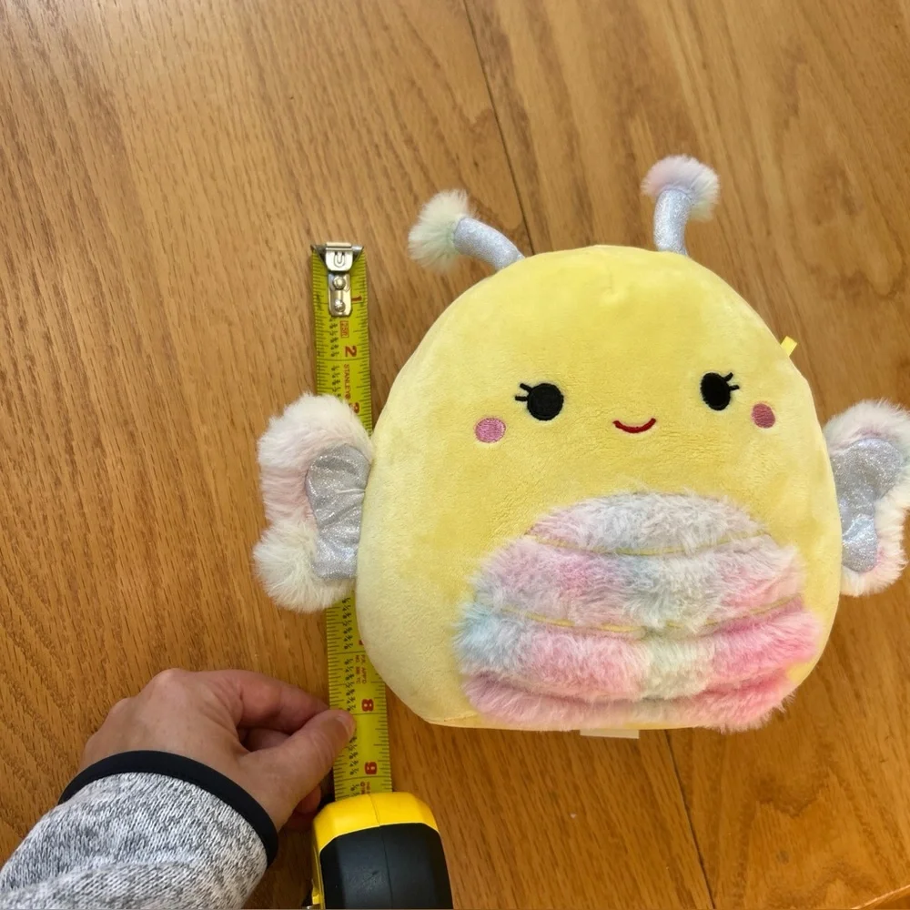 Squishmallows‎ Nixie The Butterfly 8” Plush Yellow Rainbow Fuzzy Belly Easter
